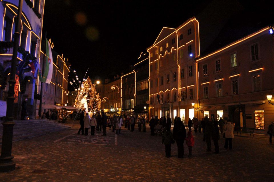 Z vlakom v novoletno Ljubljano - foto povečava