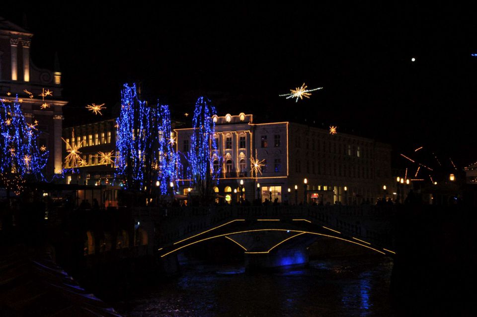 Z vlakom v novoletno Ljubljano - foto povečava