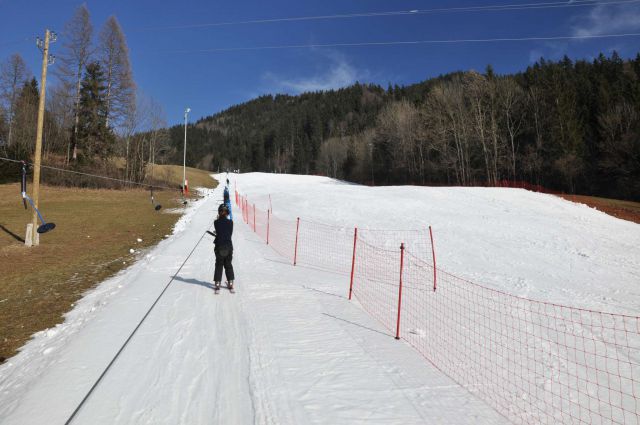 Smučanje, Luče 5.2.2011 - foto