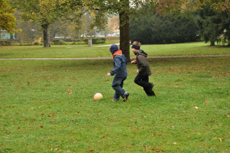 Taborniki Celje park 22.10.2011 - foto povečava