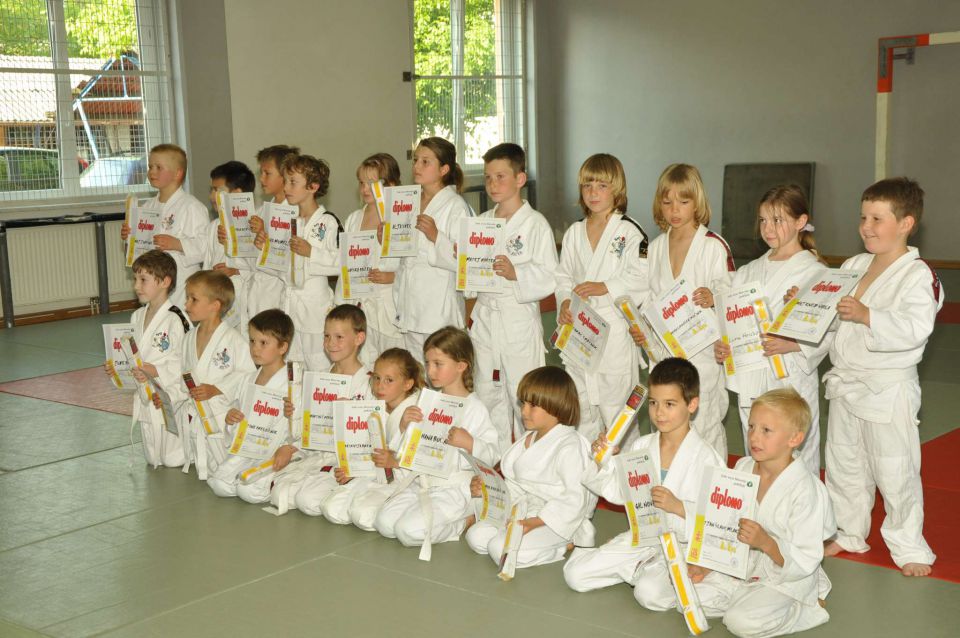 Judo, polaganje belo rumeni pas 30.5.2012 - foto povečava