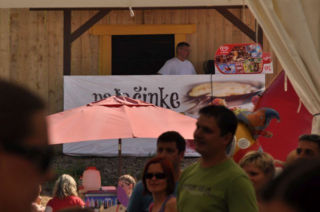 Sončkova poletna parada 17.6.2012 - foto