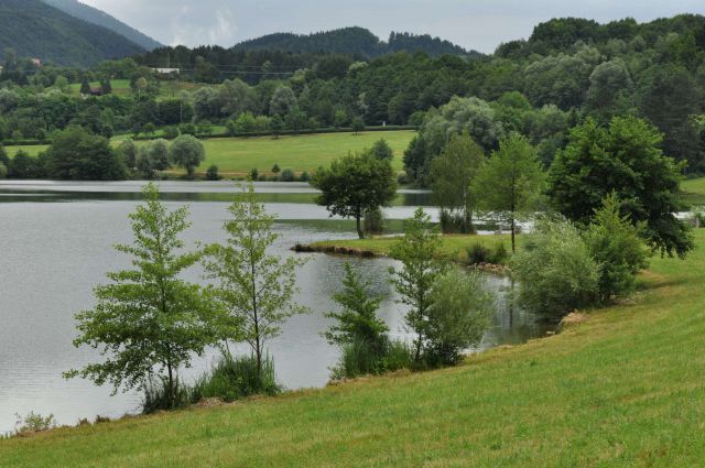 Velenjsko jezero 25.6.2012 - foto