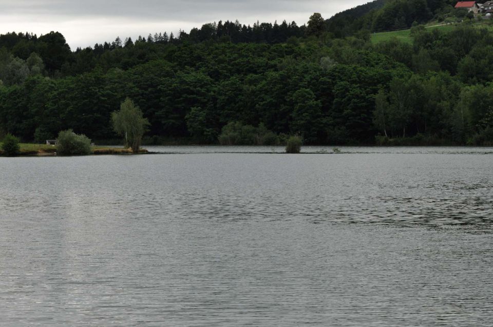 Velenjsko jezero 25.6.2012 - foto povečava