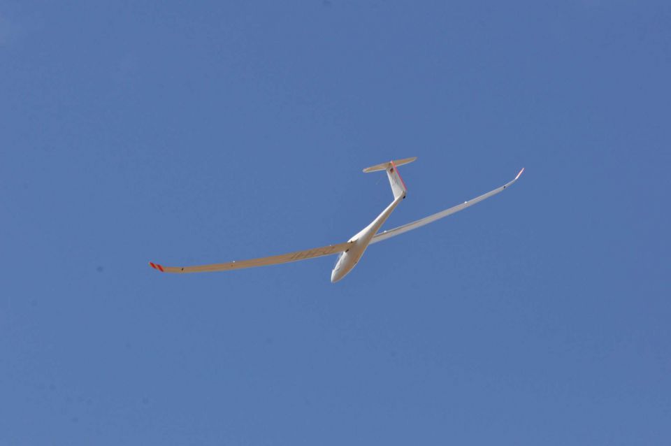 Mini letalski miting nad Čavnom 14.4.2013 - foto povečava