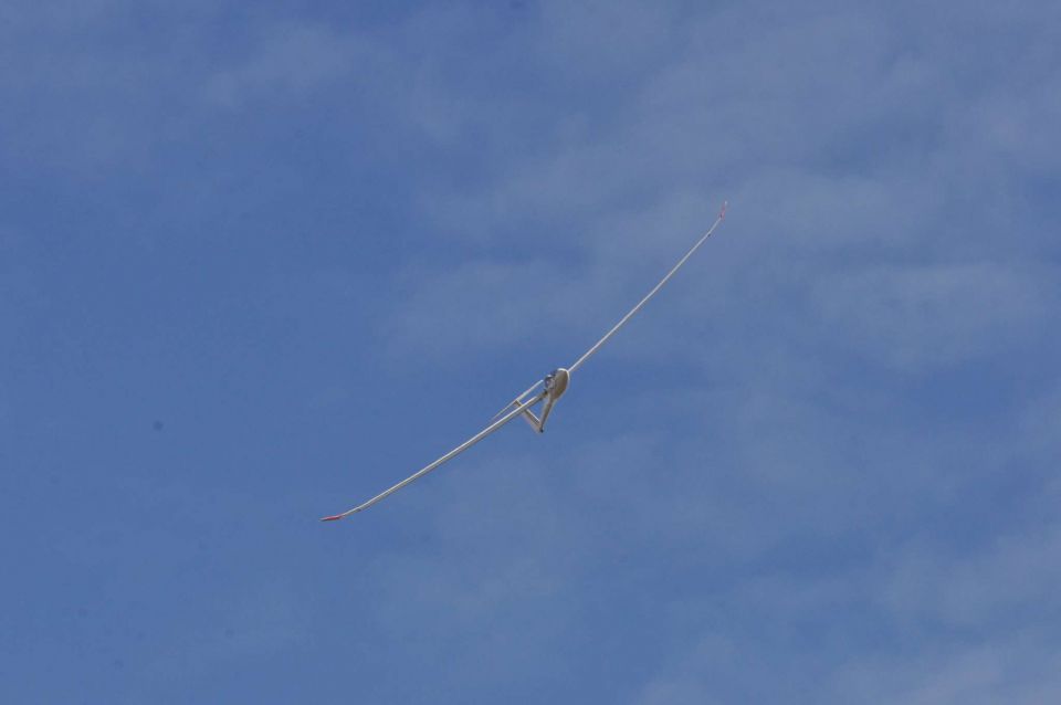 Mini letalski miting nad Čavnom 14.4.2013 - foto povečava