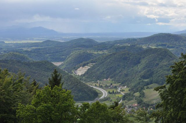 Limbarska gora, Braslovško jezero 26.5.2013 - foto