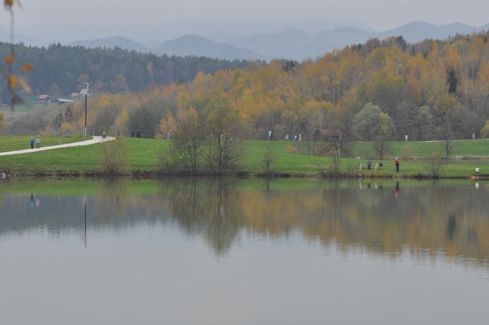 Velenjsko jezero 17.11.2013 - foto povečava