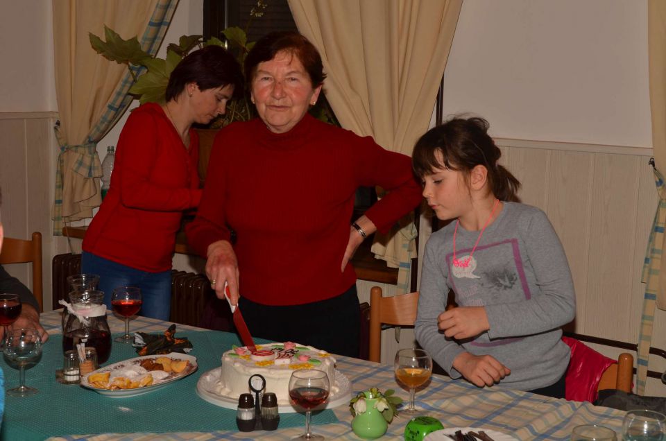 Mama kosilo ob 70. letnici 4.1.2014 - foto povečava