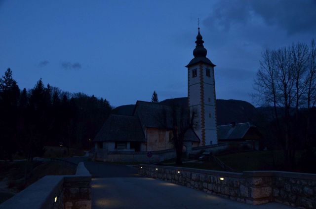 Smučanje Vogel 11.1.2014 - foto