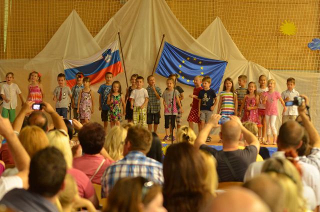 Zaključna proslava IV OŠ Celje 19.6.2014 - foto