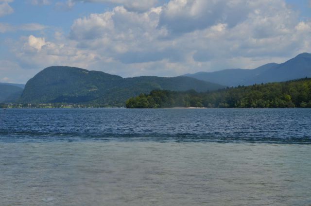 S kanujem po Bohinjskem jezeru 23.7.2014 - foto