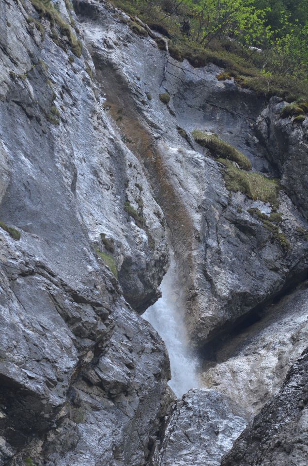 Martuljški slapovi, za Akom 17.5.2015 - foto povečava