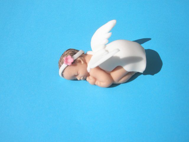 Dojenčica s krili