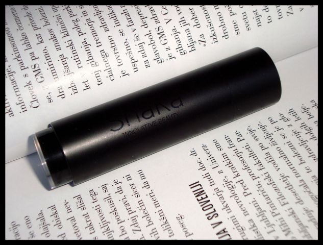 Črna šminka SHAKA Innovative Beauty