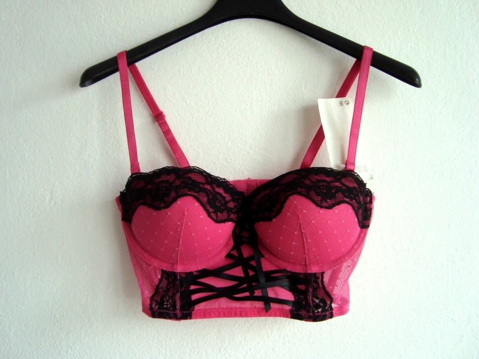 Nedrček H&M -Strapless Bra-, 75B; še z etiketo (a)