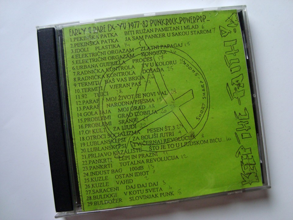 2 CD-ja v enem: Early Hc-punk Slo-Yu 1977-1983