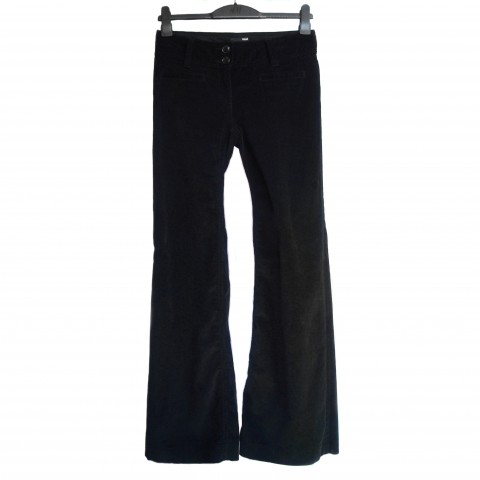 Žametne hlače na trapez H&M, nove (b)