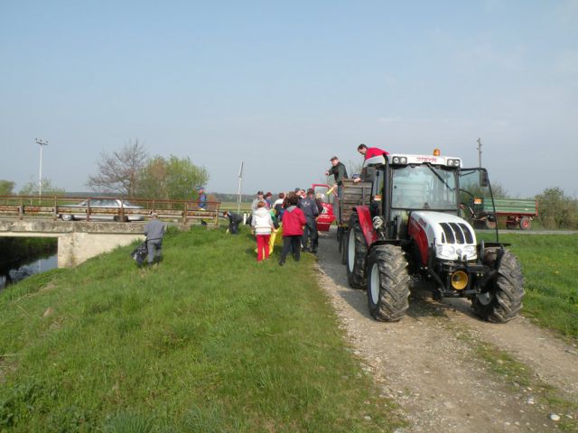 Očistimo Slovenijo v enem dnevu - foto