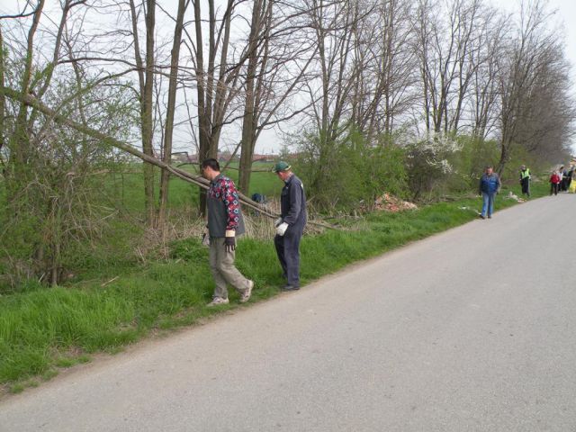 Očistimo Slovenijo v enem dnevu - foto