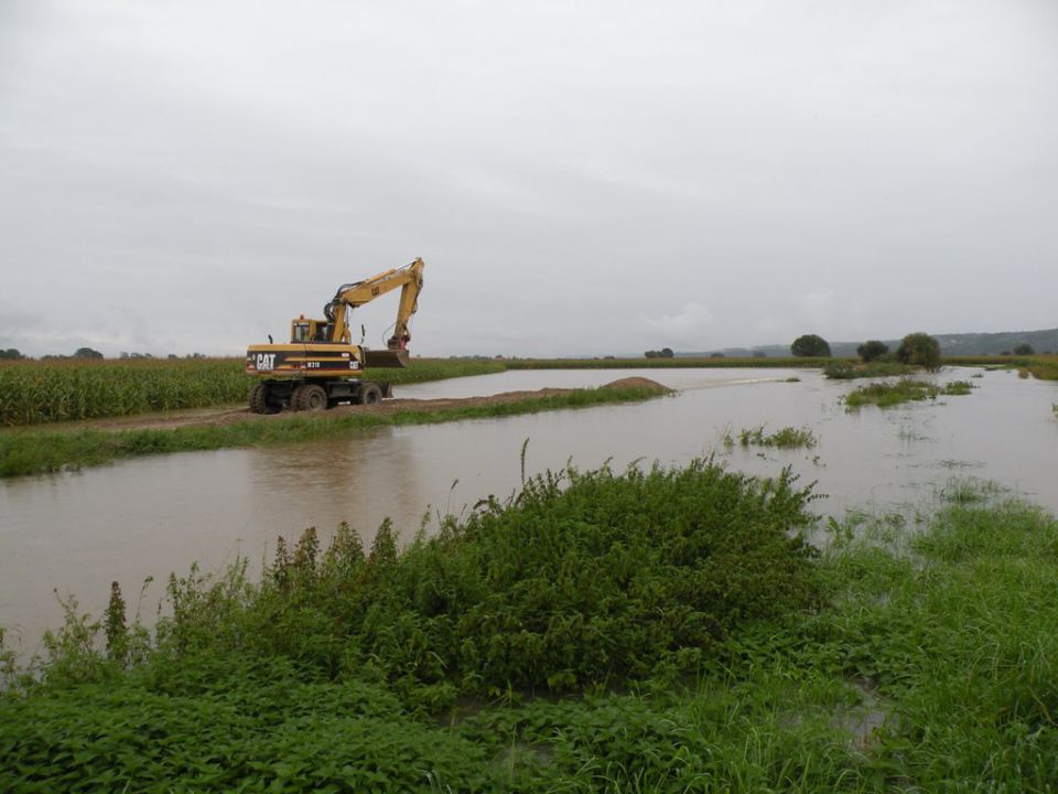 Poplave 18.9.2010, 19.9.2010 - foto povečava