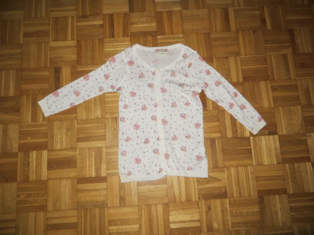 Zelo lepa tanka jopica 158 - 3 eur