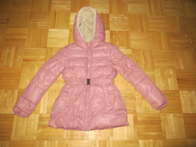 Bunda Benetton zelo lepa št 152 - 22 eur