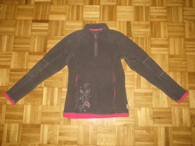 Zelo lep mehak flis 146-152 - 3 eur