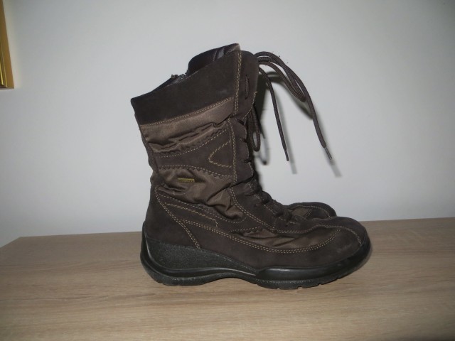 škornji geox 37 - 9 eur