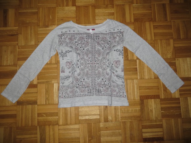 Majčka št 158 - 1 eur