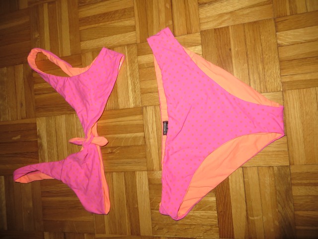 Kopalke Calzedonia št 158-164 - 5 eur