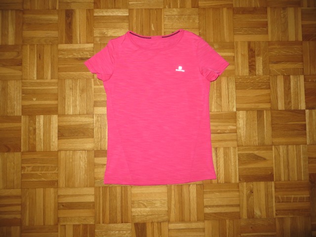 športna majčka Domyos št 152 - 3,5 eur