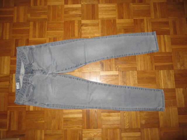 Jeans hlače H&M št 170 - 2,5 eur