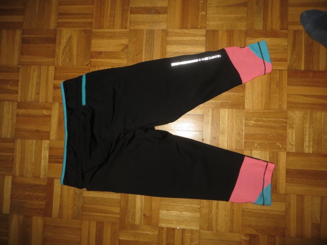 športne tričetrt legice Protouch 164 (na etiketi) 36) - 3 eur