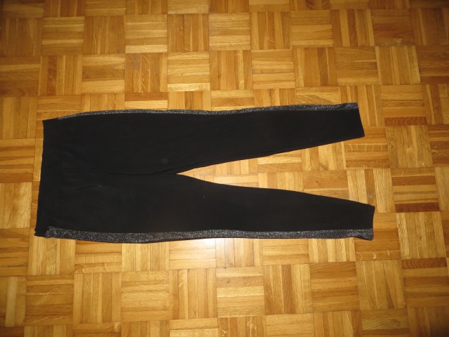Lepe legice Calzedonia 176 (na etiketi M) - 3 eur