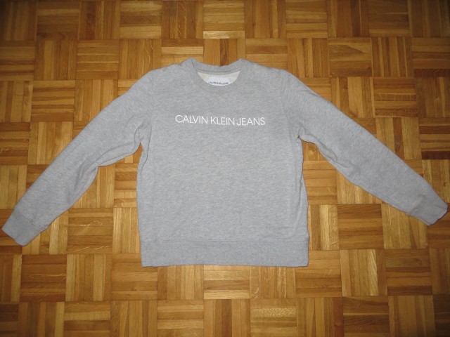 Zelo lep pulover Calvin Klein št 176 (na etiketi S) - 5 eur
