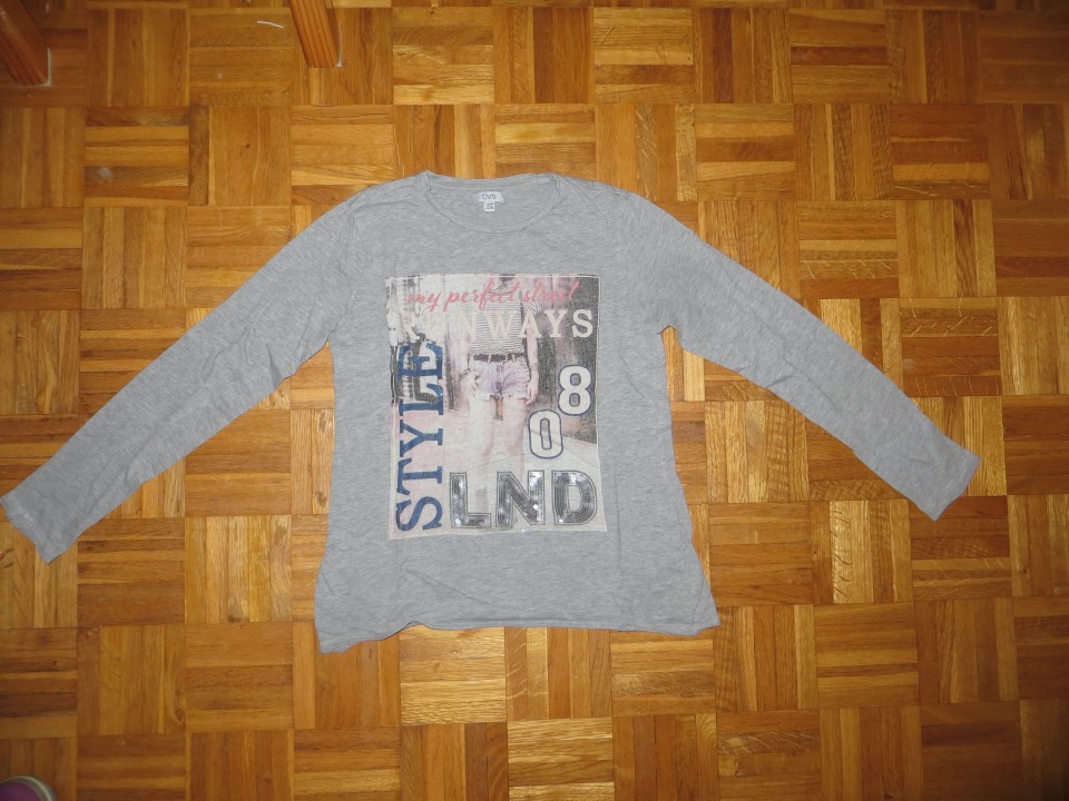 majčka OVS št 158 (ustreza tudi za 164 ) lepa - 1 eur