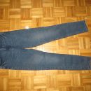 jeans hlače ZARA št 179 (na etiketi 38) - 4 eur