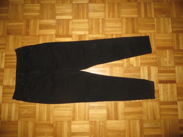 Jeans halče Beloved št 176 (na etiketi 38) - 3 eur