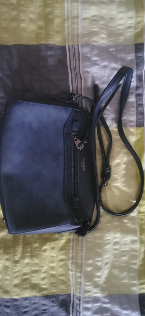 Kot nova 1x uporabljena DJ 15e
