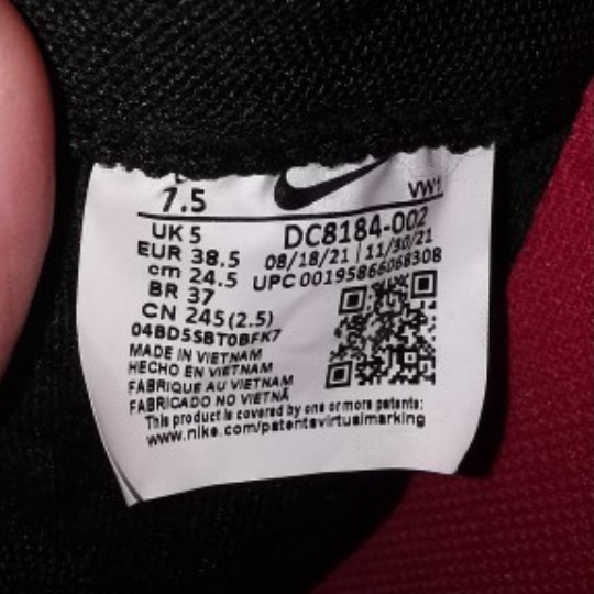 Nike superge 38,5 30e - foto