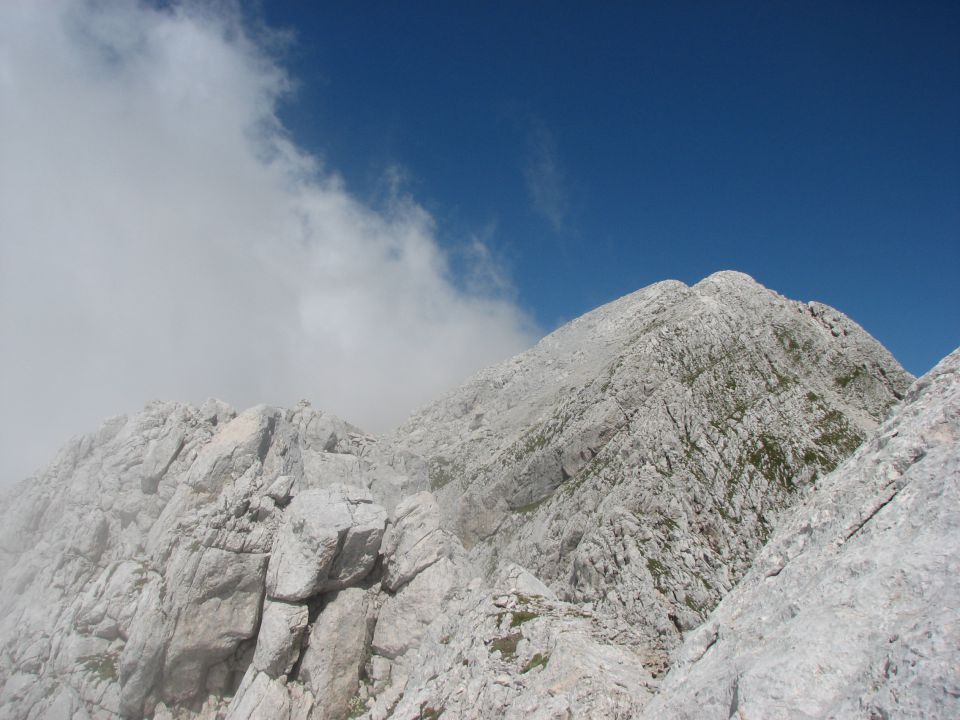 Ta visoka Rosajanska pot 2.del - foto povečava