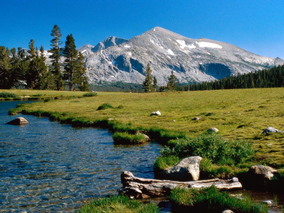 California - Mammoth Peak, Yosemite National Park