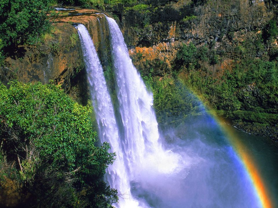 Hawaii - Wailua Falls, Kauai