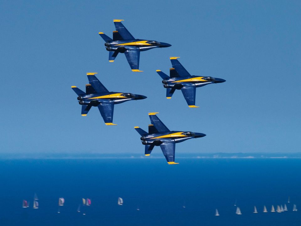 Illinois - Blue Angels Above Lake Michigan, Chicago