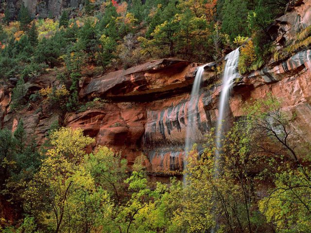 Utah - Emerald Pools Waterfall, Zion National Park
