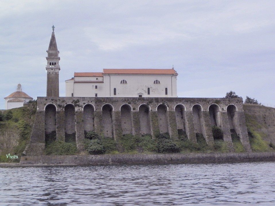 V PIRANU IN OKOLICI - foto povečava