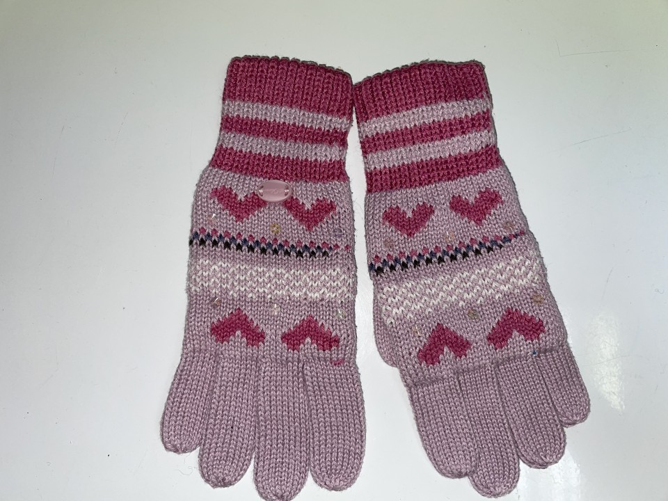 S oliver rokavice vel.2 leti-6 €