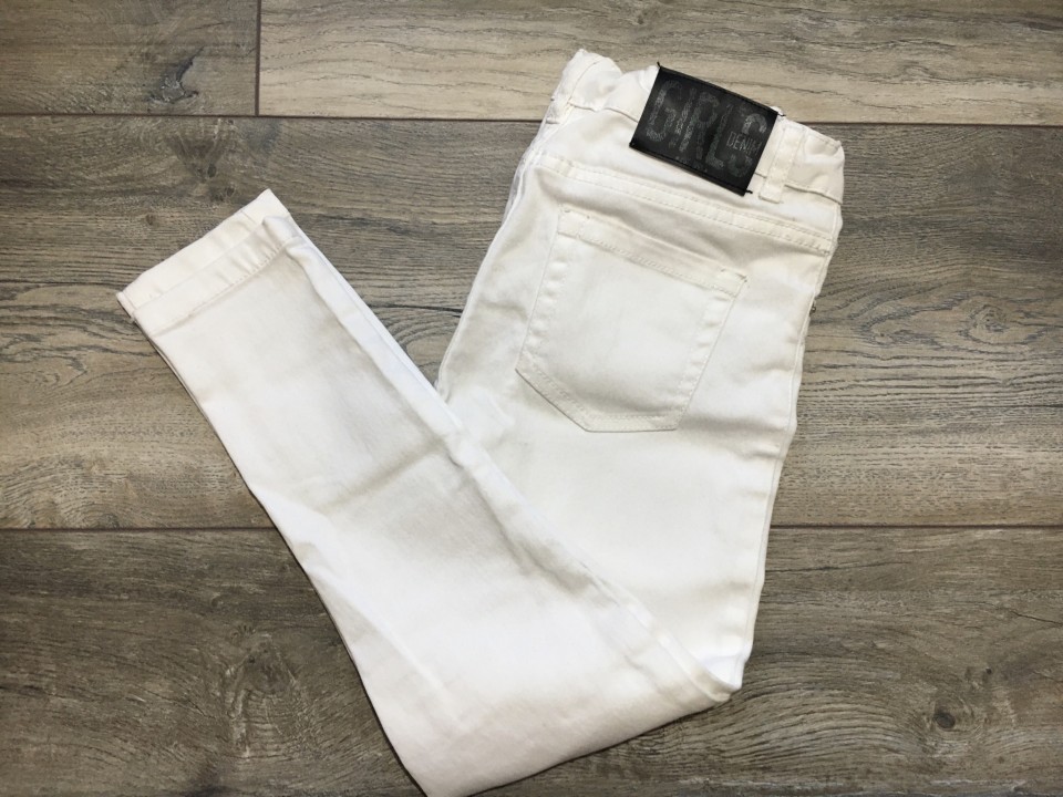 Mana jeans hlače vel.9 let-7 €