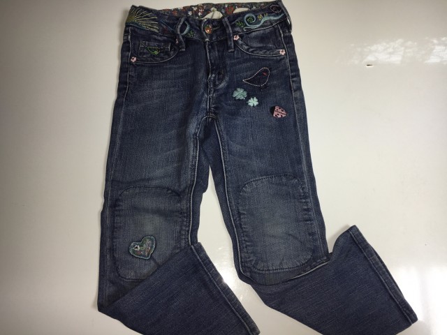 H&M jeans hlače vel.104-6 €